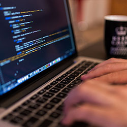 我以为只是普通入口｜蘑菇影视在线观看凭什么总有人回头找，是不是你也后知后觉了